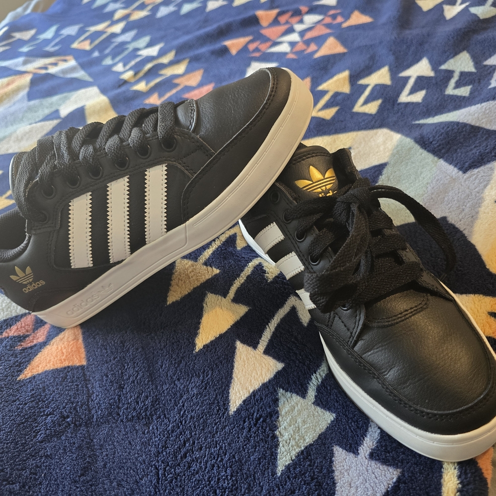 Adidas EVH 791004 Black 3 Strips Skateboarding Shoes size 5